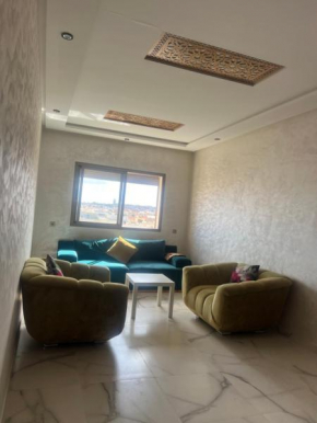 Bel appartement à louer sur bouznika de 117 m2